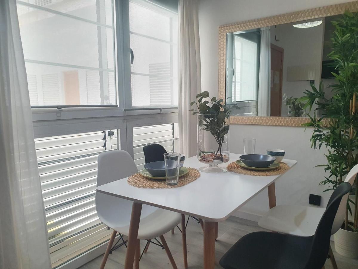 Apartamentos Alamos Málaga Esterno foto